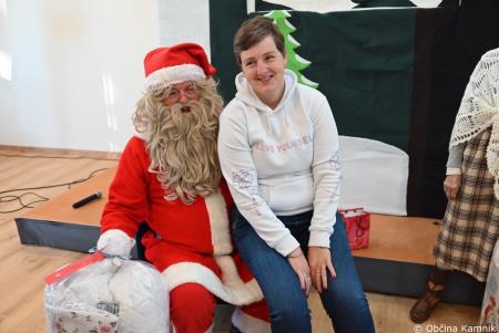 Varovance Društva Sožitje Kamnik obiskal Božiček (11)